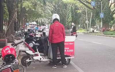 Kopi Gerobak Keliling Menjamur di Kota Malang