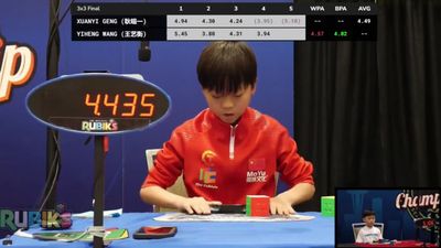Pecahkan Rekor, Bocah 11 Tahun Jadi Juara Dunia Rubik 2025