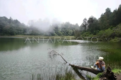Embun Upas Muncul di Ranu Pani, Wisata Ranu Regulo Tetap Aman Dikunjungi