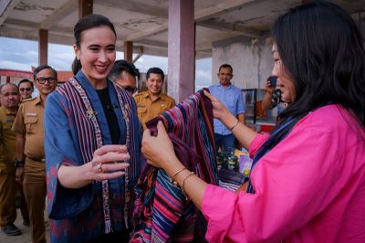 Menpar Widiyanti Pengin Rebut Green Card Geopark Caldera Toba, Triknya Diungkap!