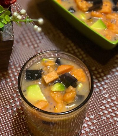 Resep Sup Buah Segar, Cocok Banget Buat Teman Santai di Rumah!