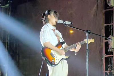 Setelah Konser di Kendari Food Festival, Mesa Hira Langsung Serbu Sinonggi di Rich Club Resto