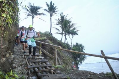 Lari Menjelajahi Alam, Kebumen Kenalkan Geopark ke Dunia