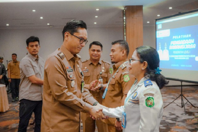 Rico Waas Dorong Profesionalisme dalam Pengadaan Barang dan Jasa