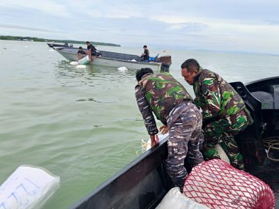 TIM SAR TNI AL Nunukan Selamatkan Speedboat Tenggelam di Perbatasan RI–Malaysia
