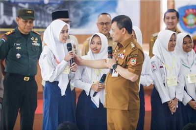 Awali MPLS, Gubernur Jateng Ingatkan Sekolah Tegas Terhadap Bullying