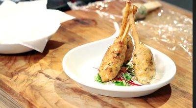 Resep Chatom Kho Thit Lon Xay: Cita Rasa Thailand yang Unik dengan Tebu!