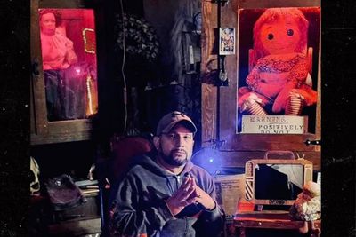 Misteri Kematian Dan Rivera di Tengah Tur Boneka Annabelle