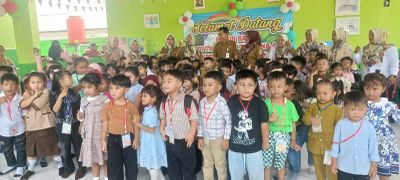 TK Negeri Pembina 4 Pangkalpinang Libatkan Peran Ayah di MPLS