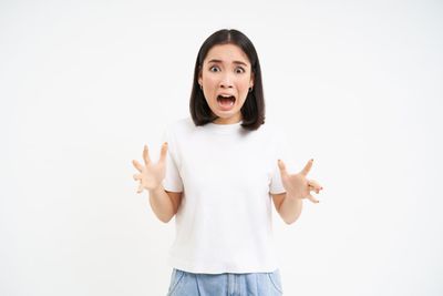 5 Arti Mimpi Berteriak Menurut Primbon Jawa, Pertanda Apa?
