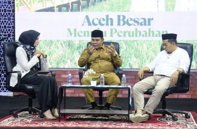Menjawab Kesenjangan, Bupati Aceh Besar Fokus Benahi Birokrasi dan Sawah Petani