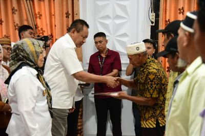 68 Warga Transmigran di Gorontalo Dapat Sertifikat Hak Milik