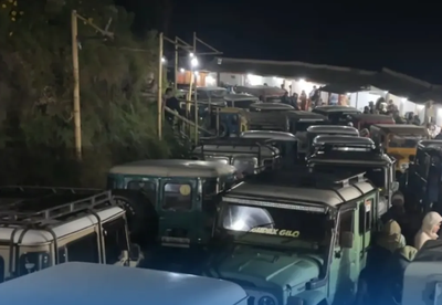 Macet Parah Menuju Spot Sunrise Bromo, Wisatawan Kecewa Berat
