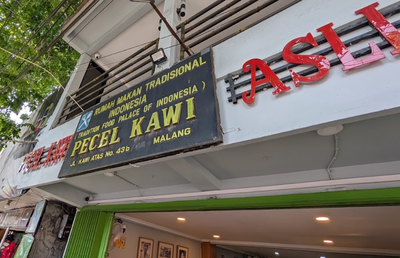 Pecel Kawi, Sarapan Legenda Di Tengah Sejuknya Pagi Kota Malang