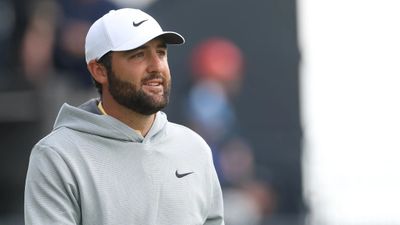 Scottie Scheffler Tampil Dominan di British Open 2025, Pimpin Klasemen Usai Cetak 8 Birdie