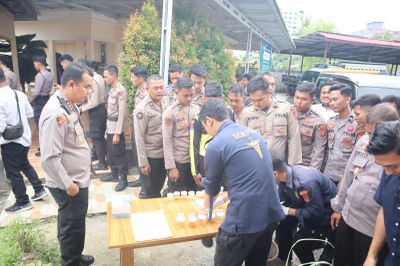 Polres Tarakan Laksanakan Cek Urine, Pengawasan Internal