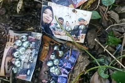 Heboh Pria Ritual Tusuk Foto Mantan Pejabat di Kuburan, Dikira Dukun Santet Ternyata ODGJ