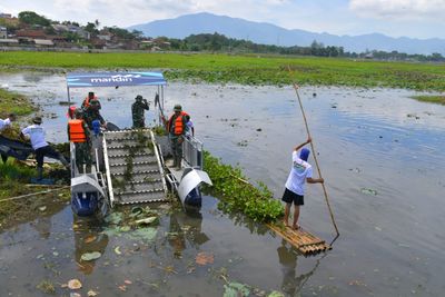 Gubernur Jawa Barat Tinjau Zona 3 Situ Bagendit, Soroti Penataan dan Pelestarian Kawasan