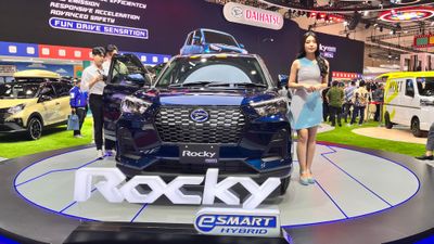 Daihatsu Sebut Rocky Hybrid Mobil Istimewa, Apa Sih Kelebihannya?