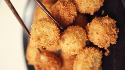 Camilan Enoki Crispy yang Renyah dan Gurih, Gampang Bikinnya!