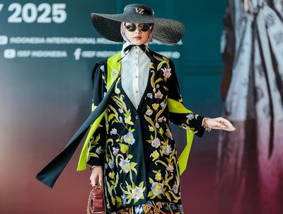 IN2MOTIONFEST 2025: Parade Fashion Show 300 Desainer Indonesia Tonjolkan Wastra Asli