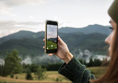 17 Ide Bio Instagram Estetik untuk Cewek Bumi, Bikin Feed Makin Adem dan Chill