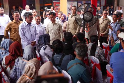 Wapres Gibran Minta Daerah Awasi BSU: Jangan Sampai Disalahgunakan