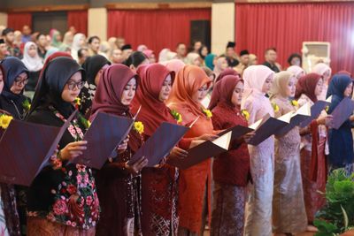 Perkuat Layanan Gizi Masyarakat, UGM Lantik 33 Dietisien Baru