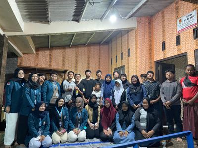Ajak Karang Taruna Beradaptasi dengan Dunia Digital, Mahasiswa Undip Sosialisasikan Pemanfaatan Medsos
