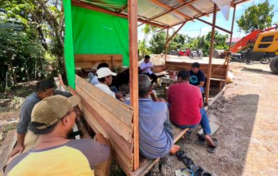 Kunjungi Penjual Pasir, Dedy Okto: Pemerintah Harus Dengar Suara Rakyat Kecil