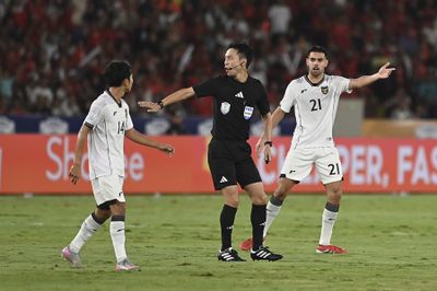 Drama Kartu Merah Pelatih Kiper Timnas Indonesia U-23 di Final Piala AFF U-23 2025, Gerald Vanenburg Singgung Wasit
