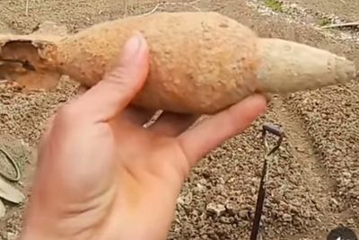 Geger Petani Bawang di Enrekang Temukan Mortir Saat Berkebun, Diduga Peninggalan Masa Penjajahan