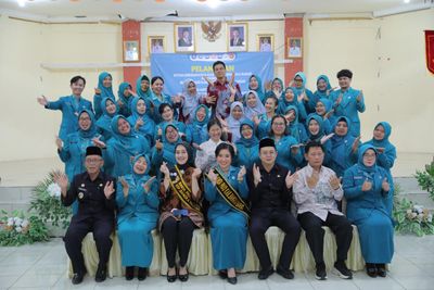 Noni Hidayat Arsani Lantik Ketua Dekranasda Bangka Barat, Dorong Perajin Naik Kelas