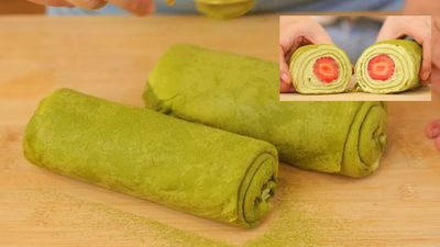 Resep Crepe Matcha Isi Strawberry, Camilan Manis Lembut ala Kafe!