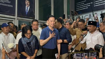 Momen Hasto Kristiyanto dan Tom Lembong Bebas Usai Dapat Amnesti serta Abolisi
