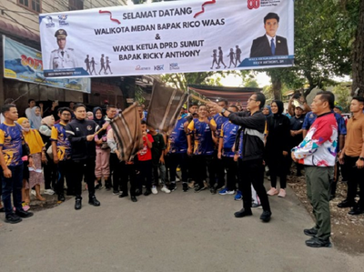 Rico Waas Ikut Jalan Santai, Suarakan Dukungan untuk KBR Jadi Mitra Pemerintah