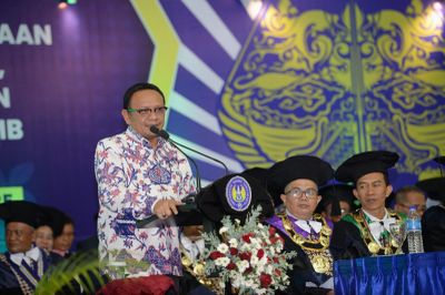 Hadiri PKKMB UNY 2025, Staf Ahli Menteri Hasan Chabibie Sebut Yakin Tak Ada Indonesia Cemas 2045, Tapi...