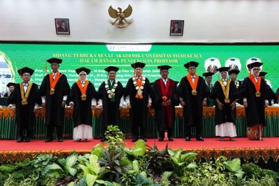 USK Kukuhkan 6 Profesor Baru: Riset tentang AI hingga Kosmetik Halal Berbasis Pala