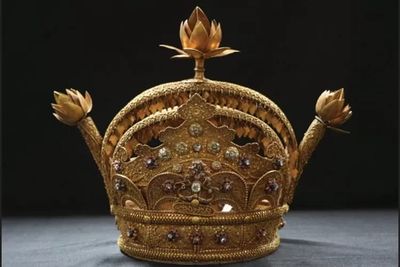 Sultan Ini Menyerahkan Mahkota & Harta Triliunan ke Soekarno, Siapa Dia?