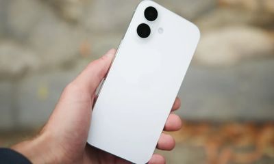 Tantangan iPhone 17 Air: Bisakah Apple Tawarkan Baterai Tahan Lama di Ponsel Super Tipis?