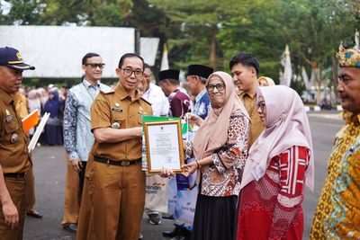 Apel Pagi di Kantor Bupati Subang, 162 ASN Terima Penghargaan Purnabakti