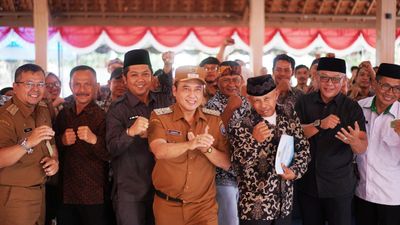 Wakil Wali Kota Bandung Tekankan Peran Strategis RT dan RW dalam Pembangunan Kota