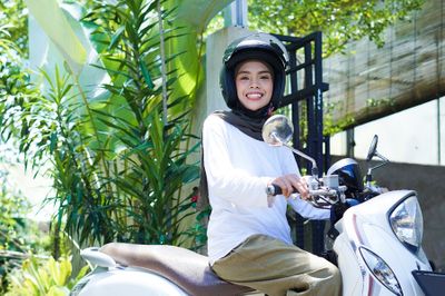 5 Rekomendasi Motor Matic untuk Mama Muda: Mudah Dipakai dan Sat Set ke Mana Aja!