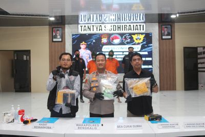 Sabu Hampir 1 Kg di Bengkalis Diamankan, Kurir Tertangkap, Bandar Masih Buron