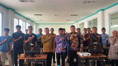 UPN Veteran Jakarta Bersama MAN 2 Kota Serang Gelar Pelatihan Dasar Pemrograman dan Algoritma untuk Tingkatkan Literasi Digital
