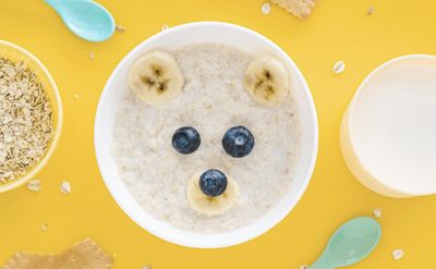 7 Menu MPASI Bayi dari Pisang yang Simpel, Enak, dan Bergizi Banget!