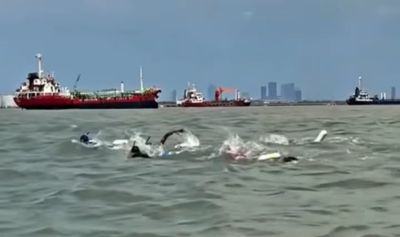 TNI AL Kuasai Lomba Renang Selat Madura di Extreme Festival 2025
