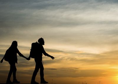 17 Caption Singkat tentang Kesetiaan dalam Bahasa Inggris yang Bikin Hati Adem