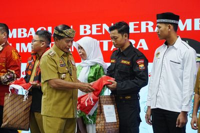 Semarakkan HUT RI ke-80, Gubernur Ajak Masyarakat Kibarkan Bendera Merah Putih