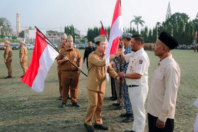 Jelang HUT ke-80 RI, ASN Lampung Diminta Jadi Teladan Gerakan Pengibaran Bendera Merah Putih